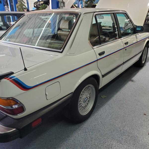 BMW